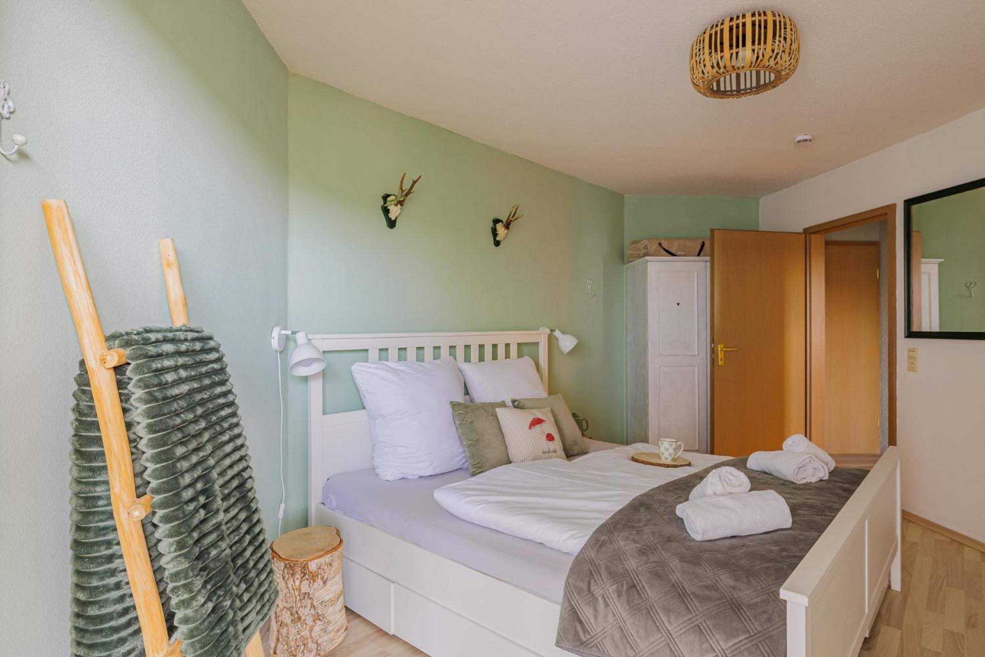 Herzgruen Direkt An Traumhaften Wanderwegen Balkon Mit Toller Aussicht Sauna Im Haus Tiefgarage E-Ladestation Todtnauberg Ngoại thất bức ảnh